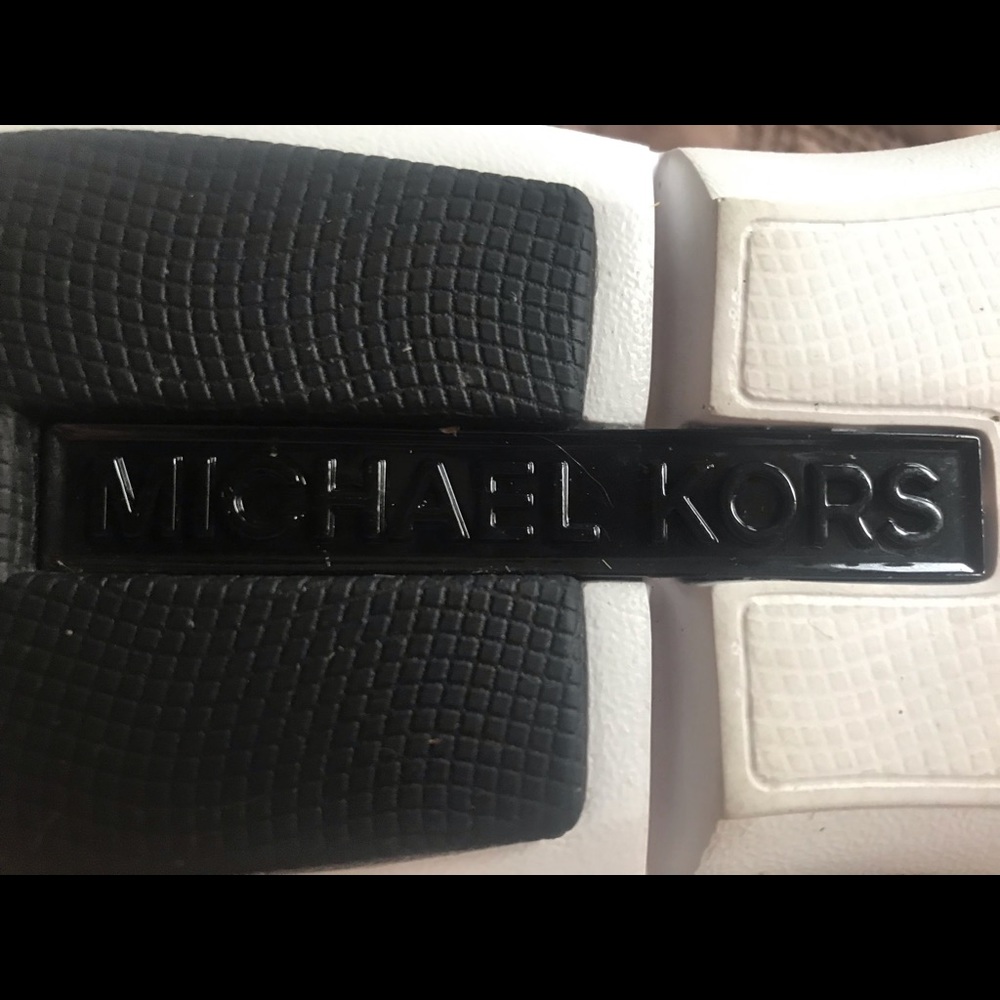 Micheal Kors Jeweled shoes size 8 - Picture 4 of 5